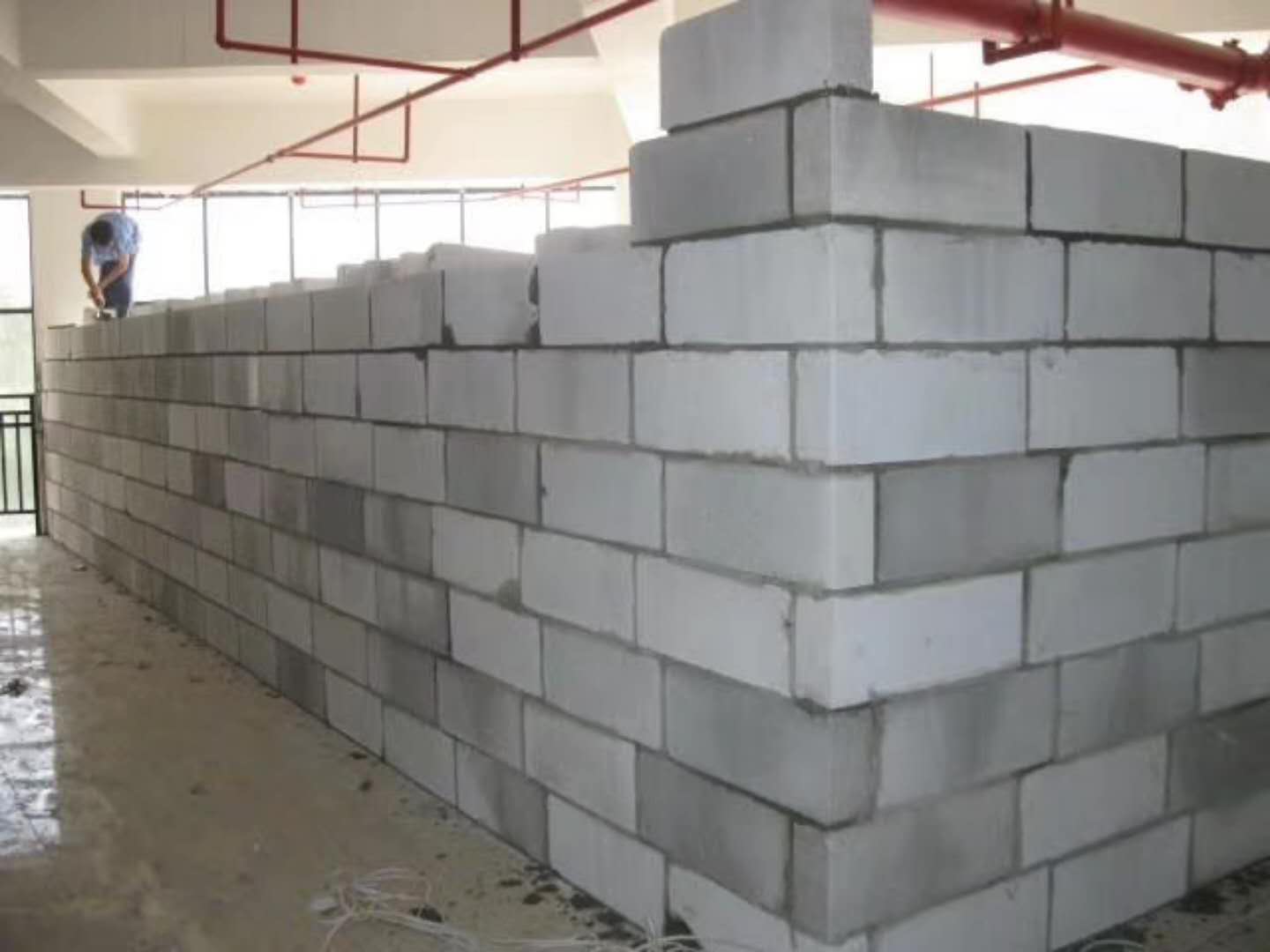 增城蒸压加气混凝土砌块承重墙静力和抗震性能的研究